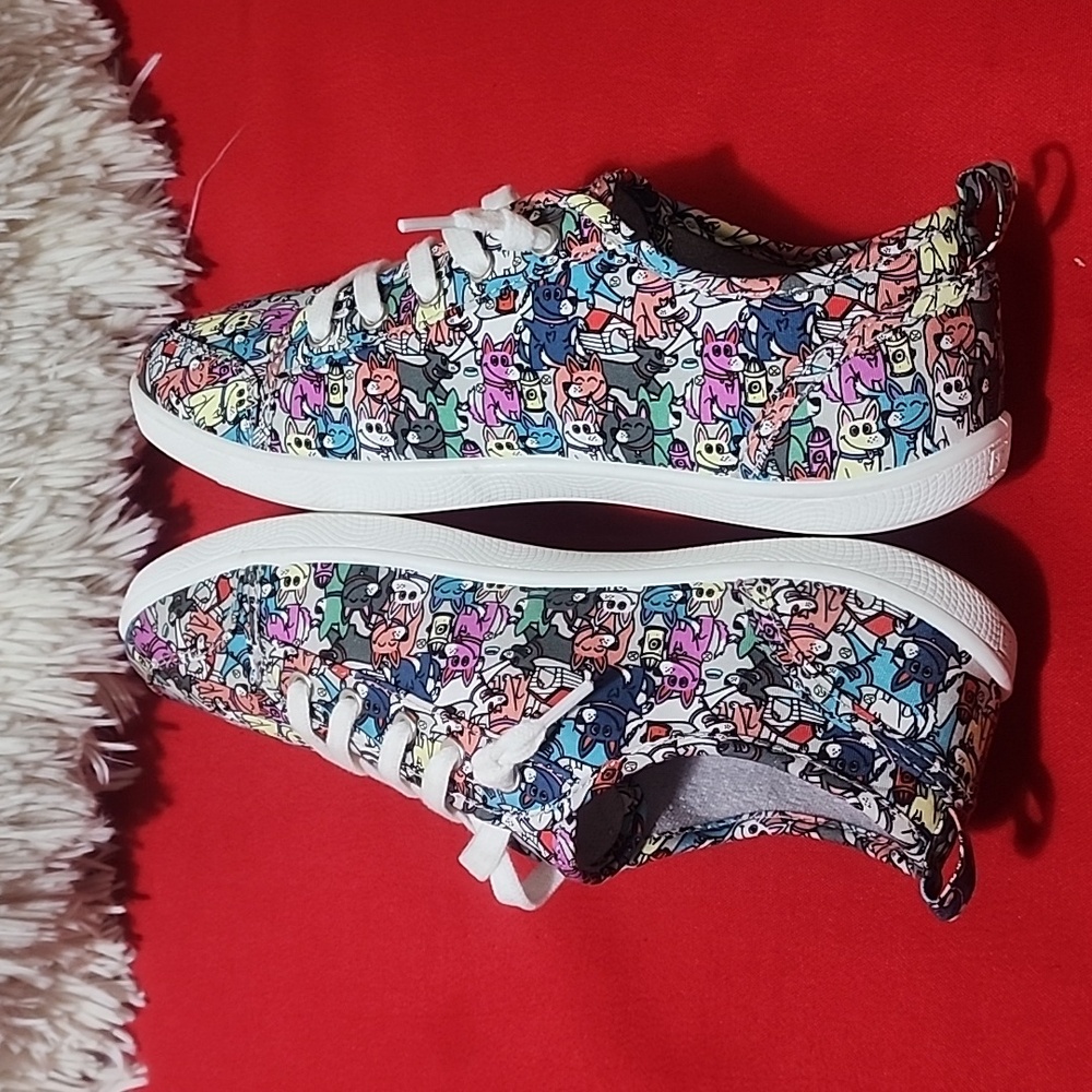 Skechers Women's, BOBS B Cute - Friends Fur-Ever Sneaker - Picture 5 of 10